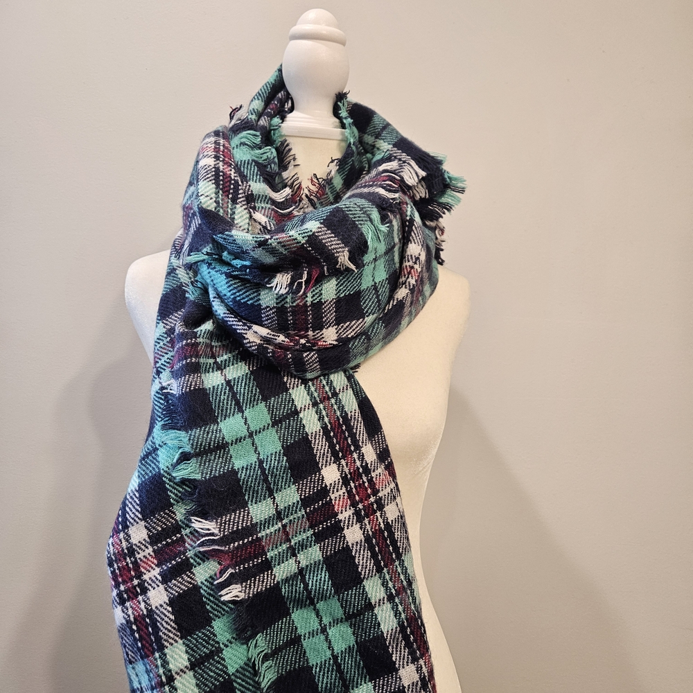 Plaid Fringe Scarf in Green and Blue